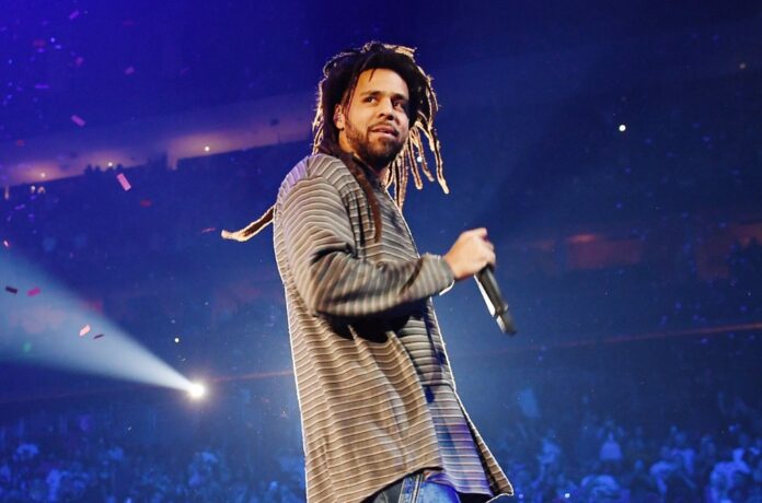 j-cole-iheartradio-festival-2023-billboard-1548.jpg