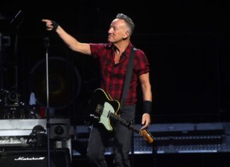Bruce Springsteen Postpones Four Shows in Europe ‘Under Doctor’s Direction’