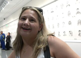 Gypsy Rose Lands in L.A., Hoping to Link Up with Joey King & Play Tourist