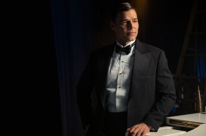 Ricky-Martin-in-Palm-Royale-billboard-1548.jpg