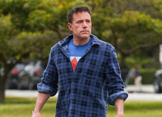 Ben Affleck Attends Violet’s Graduation Party Without Jennifer Lopez – Hollywood Life