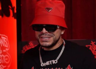 Ryan Castro Talks New Album ‘El Cantante del Ghetto’ & His Journey to Stardom | Billboard News
