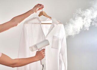 5 Portable Travel Steamers for Ridding Your Clothes of Wrinkles On the Go