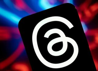 You can now customize your For You feed on Threads using swipes