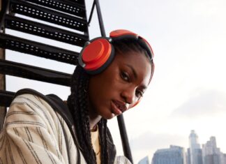 Dyson’s New OnTrac Headphones Feature Up to 55 Hours of Battery Power — And They’re Customizable