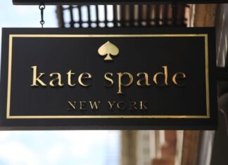 Kate Spade Surprise Sale: Snag This Convertible Crossbody Purse for Only $109—Up to 66% Off