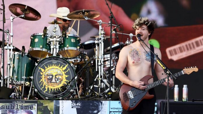 Jakob-Nowell-of-Sublime-billboard-pro-1260.jpg