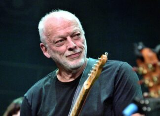 ‘Luck’ on His Side: David Gilmour Celebrates Third Solo U.K. No. 1 Album