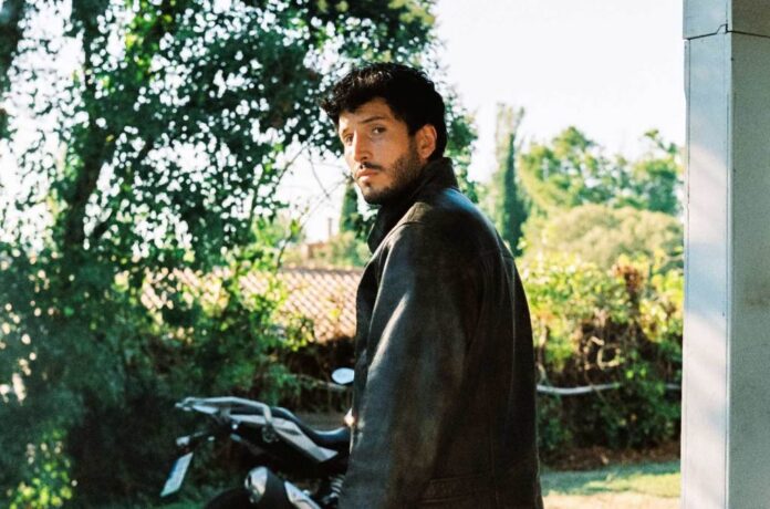 Sebastian-Yatra-cr-Paz-Vallejo-press-2024-billboard-1548.jpg