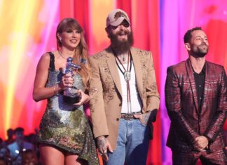 VMAs Gains: Taylor Swift, Chappell Roan, Benson Boone & More Winning Artists Up in Streams