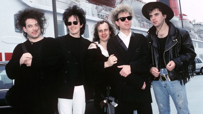 the-cure-1989-u-billboard-1500.jpg