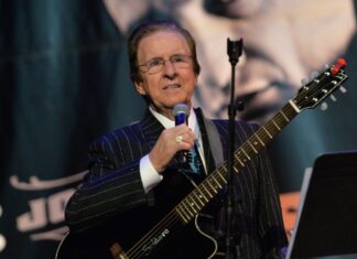 Tommy Cash, Country Singer & Johnny Cash’s Brother, Dies at 84