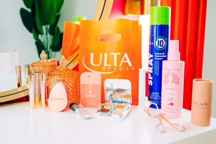 Products-by-Taylor-Regulski-for-Billboard-x-Ulta_TLR_0037.jpg