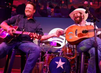 Post Malone & Blake Shelton ‘Pour’ a Second Round Atop Country Airplay Chart