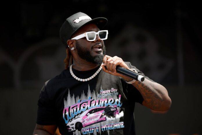 T-Pain-june-24-nascar-billboard-1548.jpg