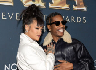 Rihanna & A$AP Rocky Attend Awards Show, Rih Praises Her Boo