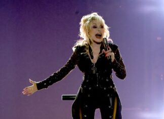 Dolly Parton Launches Open Casting Call For Her ‘Dolly: An Original Musical’ Broadway Show