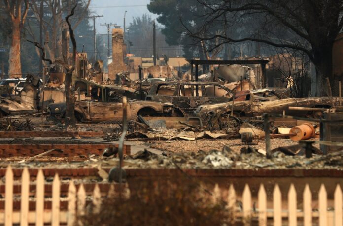 Los-Angeles-wildfires-Altadena-billboard-1548.jpg