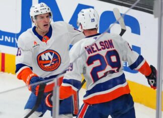 Islanders’ Brock Nelson snaps 17-game scoring drought