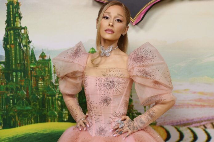 Ariana-Grande-Wicked-Australian-Premiere-billboard-1548-1.jpg