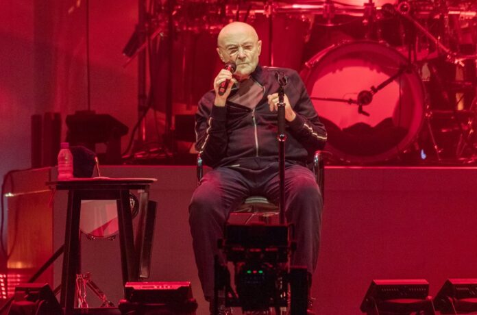 phil-collins-glasgow-2021-billboard-1548.jpg
