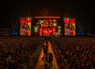 Vive Latino 2025: Caifanes, Los Ángeles Azules & Molotov Among the Best of Day 1