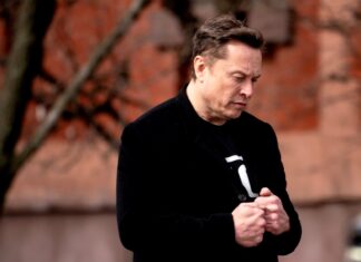 Musk’s xAI Holdings is reportedly raising the second-largest private funding round ever