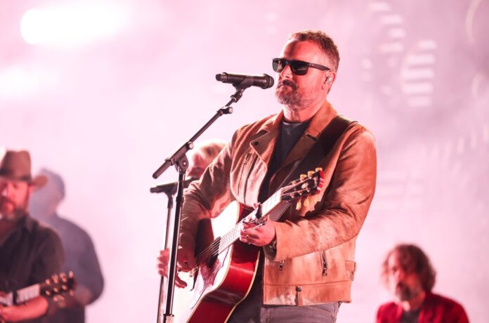 eric-church-acm-awards-2025-billboard-1548.jpg