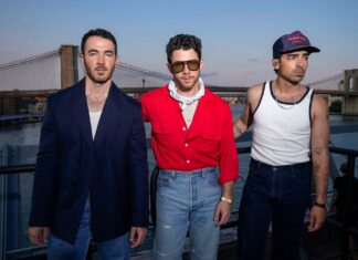 Jonas Brothers Recall Time Astronaut Buzz Aldrin Told Them to Buzz Off Over Photo Op: ‘He Refused’