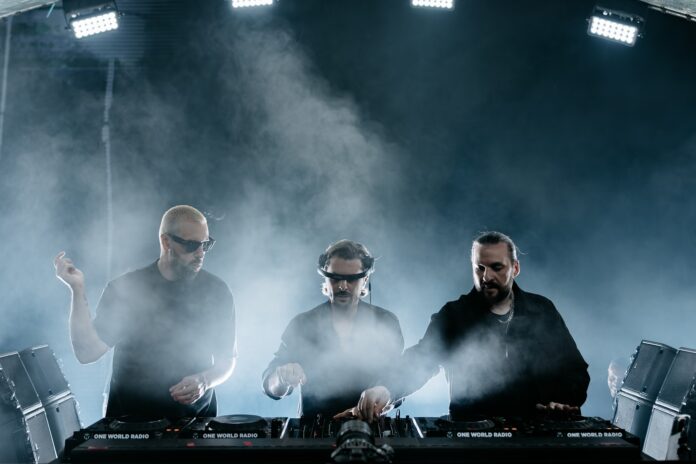 Swedish-House-Mafia-x-Tomorrowland.jpg