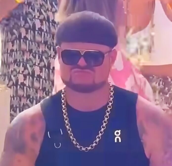 The-Ibiza-Boss-IG-e1755583112395.jpg