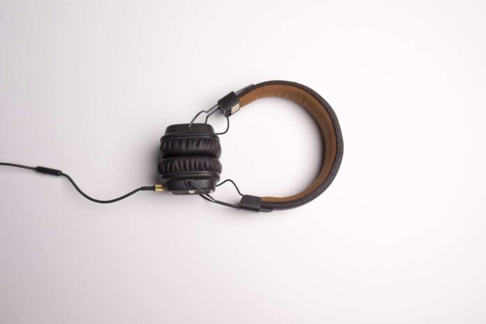 Headphones.jpg