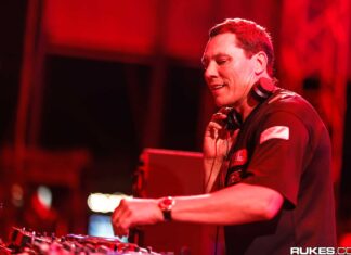 Tiësto delivers stunning intro to Dreamstate trance set