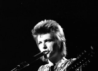 BBC set to broadcast David Bowie tribute instead of Glastonbury Festival this summer