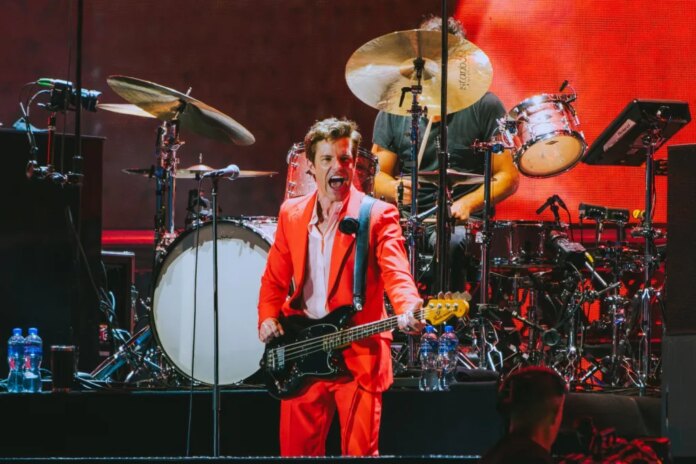 The-Killers-Tecate-Pal-Norte-cr-Chris-Phelps-billboard-1800.jpg