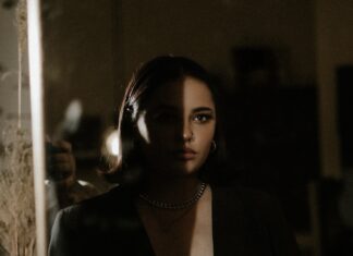 Meet Kiki Rowe: The Triple-Threat Talent